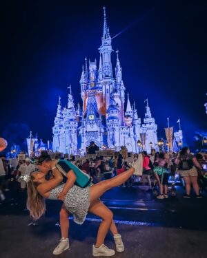 Kendra Instagram - ⁣2023 was so good to us 💖 ⠀
Thank you all so so much for coming along on this crazy ride! We are so grateful for each and every one of you - cheers to 2024! 🥂🥳⠀
⠀
⠀
⠀
⠀
⠀
⠀
⠀
⠀
⠀
⠀
⠀
⠀
⠀
⠀
⠀
⠀
#2023 #couplegoals #2024 #happynewyear ⠀
⠀
