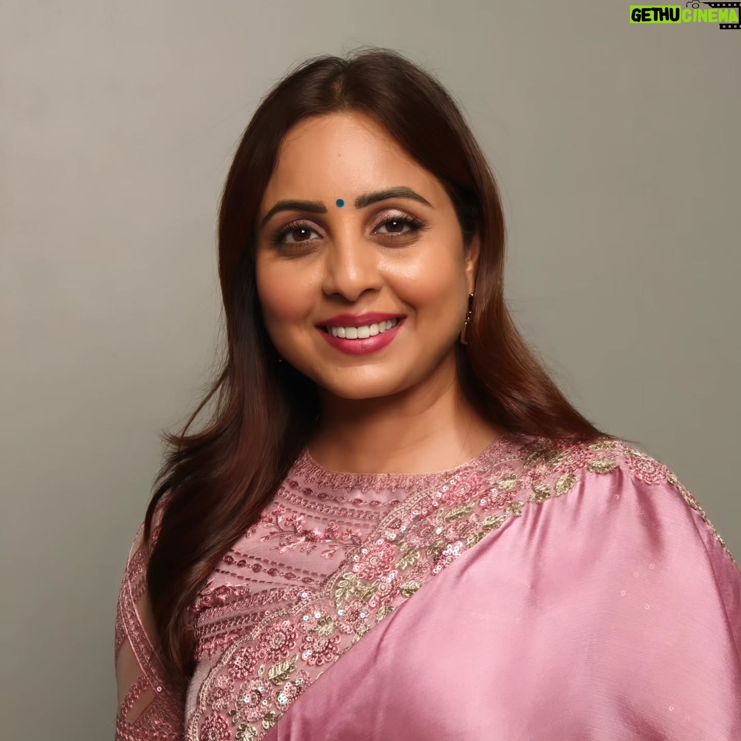 Khushboo Kamal - 16K Likes - Trust yourself to make responsible choices🩷🧿