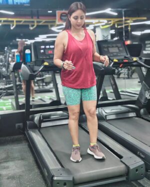 Khushboo Kamal Instagram - Let's get started!