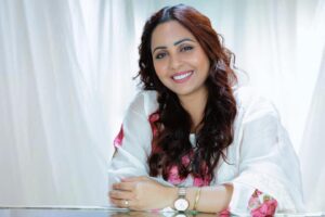 Khushboo Kamal Instagram - Keep smiling, Keep shining 🤍😊😇