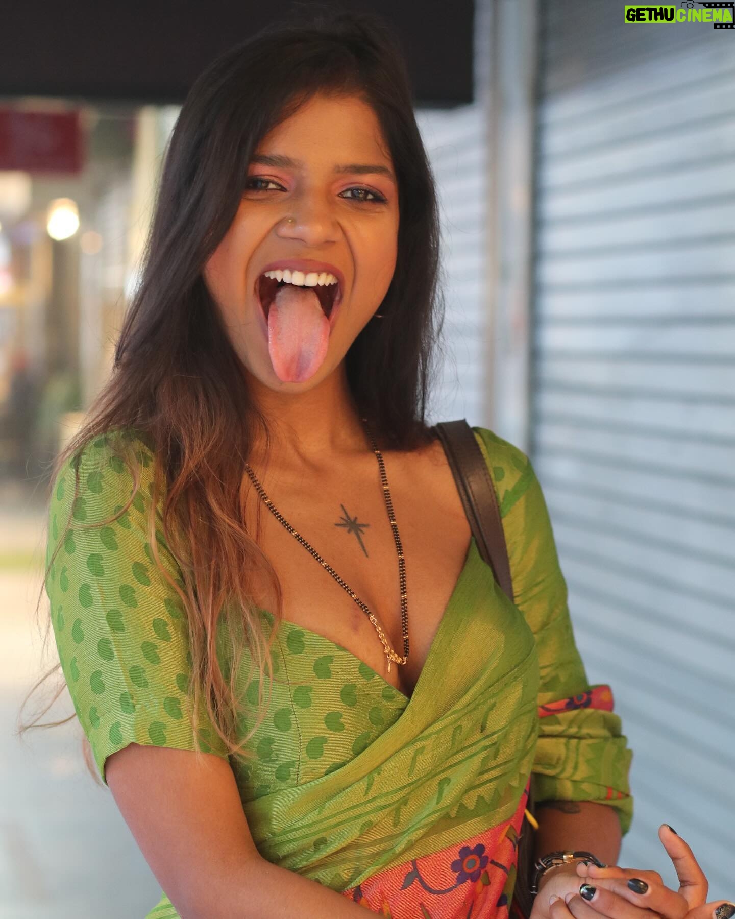 Khyati Shree Gethu Cinema