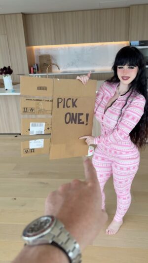 Lara Rose Instagram - How did he manage to pick the wrong one? 😭
-
-
-
-
-
 #explore #explorepage #egirl #goth #lifehacks #lifehack #reels #hacks #uk #usa #australia #kitten #cat #prank #skit #fake