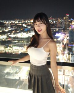 Actress Li Chun Cho HD Photos and Wallpapers November 2024