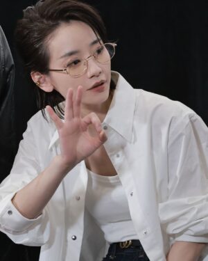 Liu Yase Instagram - 𝙷𝚒，我是誰？
#太陽星辰 
#Netflix #騰訊