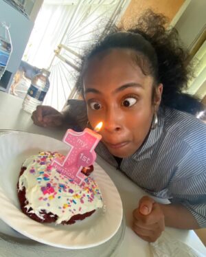 MALAYA Instagram - I turned 26 this past Sunday (9/24 ♎️) Blessed and grateful for my family 🥹🫂 

Thank you to everyone that sent wishes and prayer, it means well beyond anything I can fathom fr. Still processing a lot but yea, that’s all. Love y’all ♥️✌🏽

(Don’t kill me Lena 🫣)