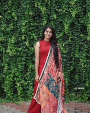 Malavika Manoj Instagram - 🌟

@labin_shn 📸