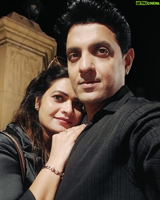 Malvika Tomar - 1.6K Likes - Riste badi badi baate karne se nhi
Choti choti baate smjhne se Ghare hote hai 😊♥️😊
.
.
.
.
.
#relationships #instagood #newpost #blackouttuesday #look #viralpost #instalike #instalike #poster #instafashion #explorepage #blackcombination #goodvibes #goodrelationship