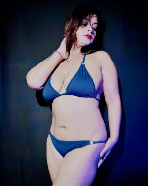 Malvika Tomar Instagram - Beauty attracts the eye, but personality captures the heart ❤️
.
.
.
.
.
#biknishoot #bikni #modellife #boldbikni #liker #blue #truecrime #capture #beautybay #beautyaddict #malvikatomar #boldandbeautiful #boldwithhold #instalike #explorepage