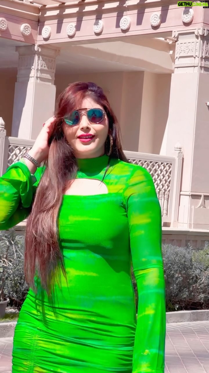 Mamta Rai - 7.9K Likes - प्यासे लोग ही शबनम् पसंद करते हैं —
.
.#90hitsong
#explore #instagood #instagram #instalike #reels #queenofkashi