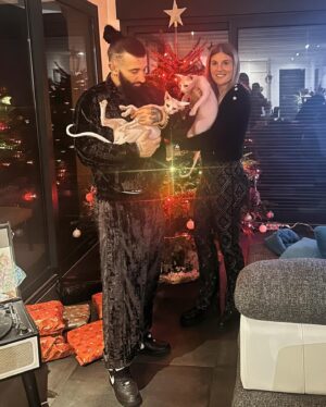 Manon Fiorot Instagram - Joyeux Noël 🎄🎁 🎅❤️