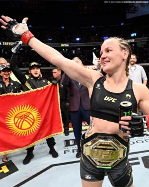 Manon Fiorot Instagram - Manon Fiorot sends a fiery message to Valentina Shevchenko