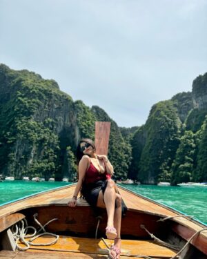 Manul Chudasama Instagram - 🏖️♥️
#phiphiisland 
.
.
.
.
.
#insta #instagood #instalike #instagram #instalove #instamood #instadaily #monday #motivation #photography #photooftheday #thailand #island #beachbaby #love #water #explore #viral #fun #vacation