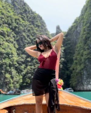 Manul Chudasama Instagram - 🏖️♥️
#phiphiisland 
.
.
.
.
.
#insta #instagood #instalike #instagram #instalove #instamood #instadaily #monday #motivation #photography #photooftheday #thailand #island #beachbaby #love #water #explore #viral #fun #vacation