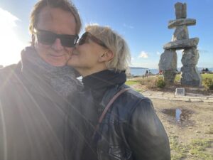 Marguerite MacIntyre Instagram - I’ve had a mad crush on this guy for 17 years. Too busy celebrating to post yesterday, but Happy Anniversary @cary.lalonde 😍🍾