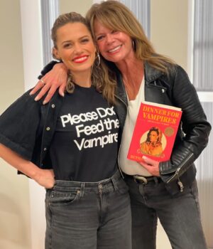 Mary-Margaret Humes Instagram - A shameless plug for my amazingly talented friend @msbethanyjoylenz ❤️ Her new book #dinnerforvampires is an awe inspiring story of her journey into authenticity 👏👏Available now in bookstores and on Amazon #onetreehill #dramaqueens #dramaqueenspodcast #dawsonscreek