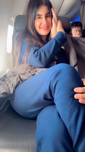 Meetii Kalher Instagram - 😍😈❤️✈️
#meetiikalher #reels #mexico
