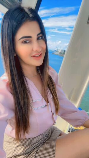 Meetii Kalher Instagram - 🤫🤫😂😂😂
#meetiikalher #fyp #miami