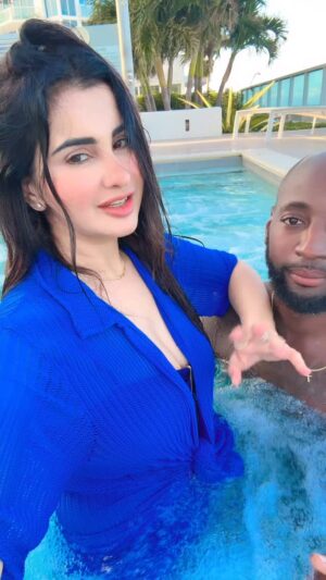 Meetii Kalher Instagram - Vibing ❤️❤️☀️☀️💕💕💕
#meetiikalher #fyp #miami