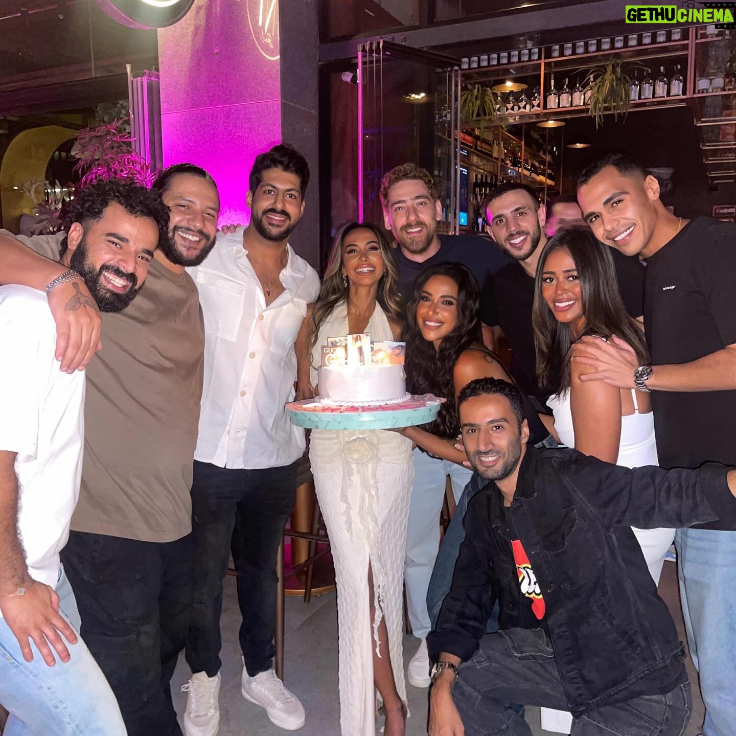 Menna Samaha - 3.6K Likes - I am grateful for each and every one of you who celebrated my birthday with me…Thank you from the bottom of my heart❤️
Set @allinone_onlinestore