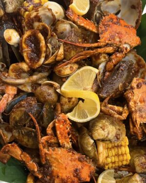 Micaella Raz Instagram - distance, silence, peace 🍃

Thank you, Casa Vida for a very sweet getaway. 

Mouthwatering food from Sinauna Manokan at Seafood, and Casa Celina. Love how cozy and very homey the vibes are in their place, and the food is definitely a 10/10 ✨