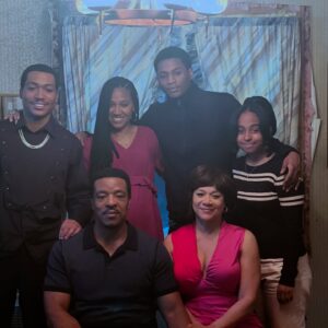 Michole Briana White Instagram - Some of my favorite moments to shoot are when the fam is all together🥰. Makes me so happy!💕😃This episode was dir by @princessfilmz Happy birthday Princess!!! 😍🎉#lovethem #mamasbabies #flashbackfriday #bmf #latenight 🥰💜