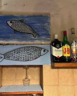 Mireia Oriol Instagram - La millor bodega de Barcelona. Visca la Nuri 🫒🐠🍻☄️