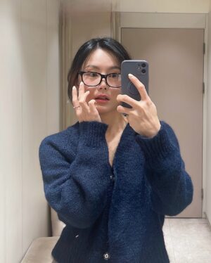 Miryo Instagram - 저도 #숙취메이크업 #주근깨메이크업 한번 해봤어요ㅋㅋ 
근데 너무 재미있었어요😄🤭