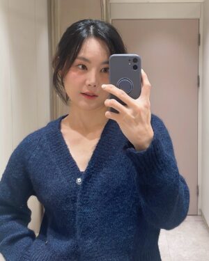 Miryo Instagram - 저도 #숙취메이크업 #주근깨메이크업 한번 해봤어요ㅋㅋ 
근데 너무 재미있었어요😄🤭