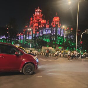 Mithra Kasthurirangan Instagram - Mumbai dump ❤️ city for the month of august🤩 #12months12differentcities #2024goals