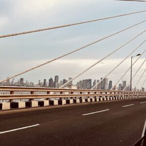 Mithra Kasthurirangan Instagram - Mumbai dump ❤️ city for the month of august🤩 #12months12differentcities #2024goals