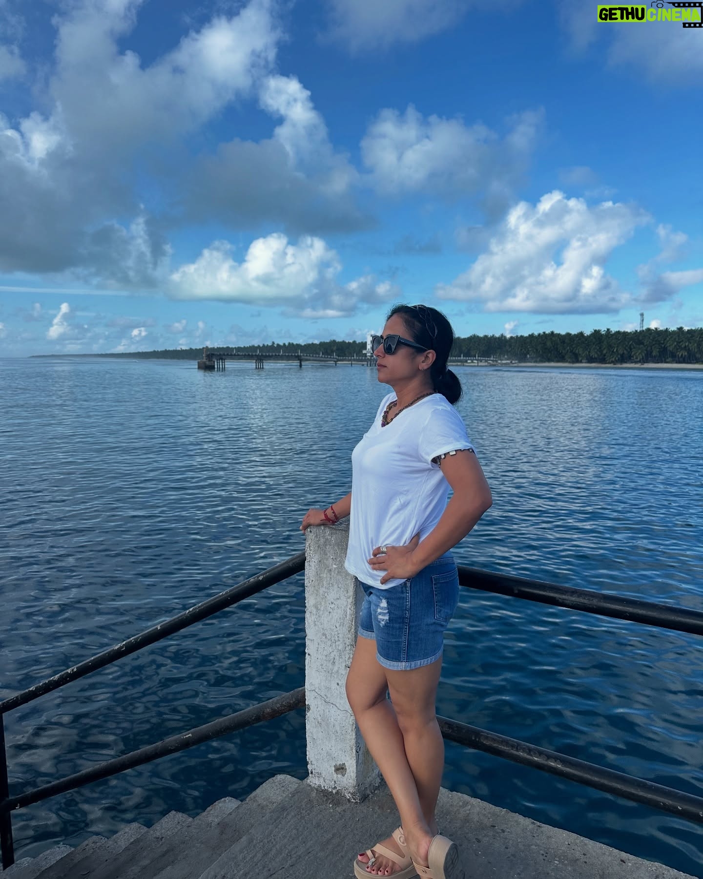 Mona Kakade - 3K Likes - I AM WORTH IT 😇
It’s not about how I look ,
Or how much attention I get .
I might want to change something about me,
I might compare myself with others.
My imperfections,my vulnerabilities and experiences.
But All this is what makes me , who I AM TODAY.
It’s about owning your right to be you .
Keep saying it I AM WORTH IT
#monabedre
#actor
#post
#picoftheday
#photooftheday
#instagood
#worth
#monday