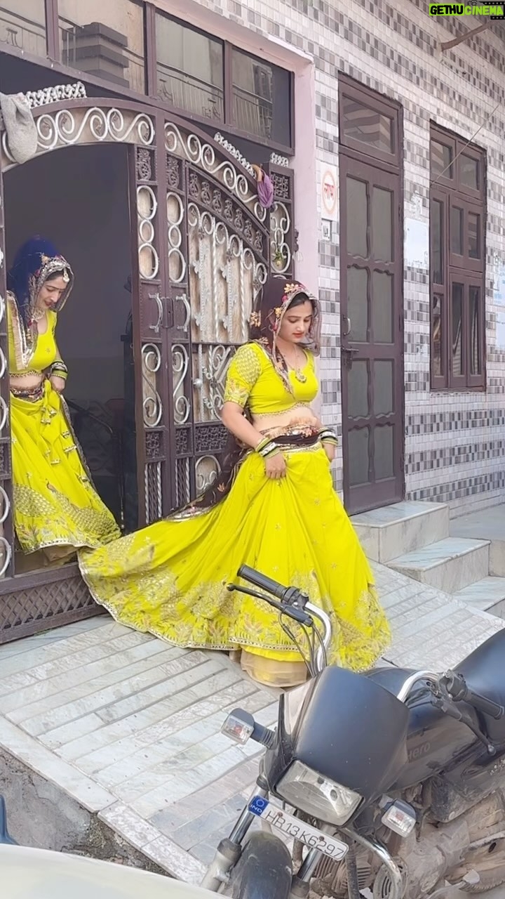 Muskan Yadav - 11.6K Likes - M makeup nhi karti š” Dress from @aryan.cloth.house
