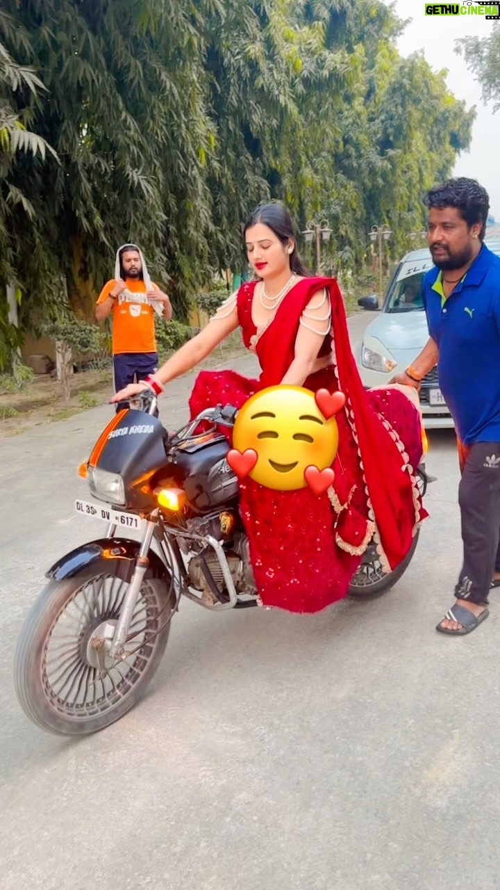 Muskan Yadav - 10.7K Likes - Dug Dug š„° Dress from @aryan.cloth.house