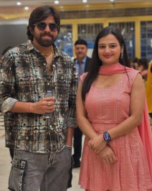 Muskan Yadav Instagram - 🥰With @masoomsharmaofficial Ji