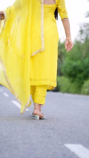 Muskan Yadav Instagram - Yellow suit @muskanwear