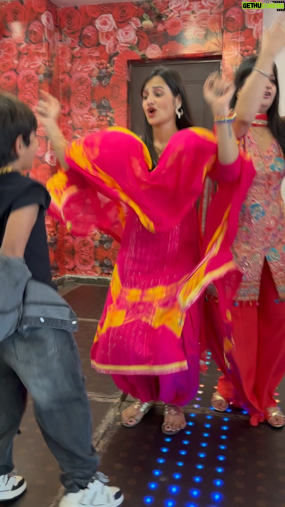 Muskan Yadav - 57.9K Likes - kisme jada energy lgi