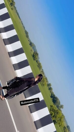 Muskan Yadav Instagram - Black Lover 🖤Ganga Brand Suit From @muskanyadavofficial01