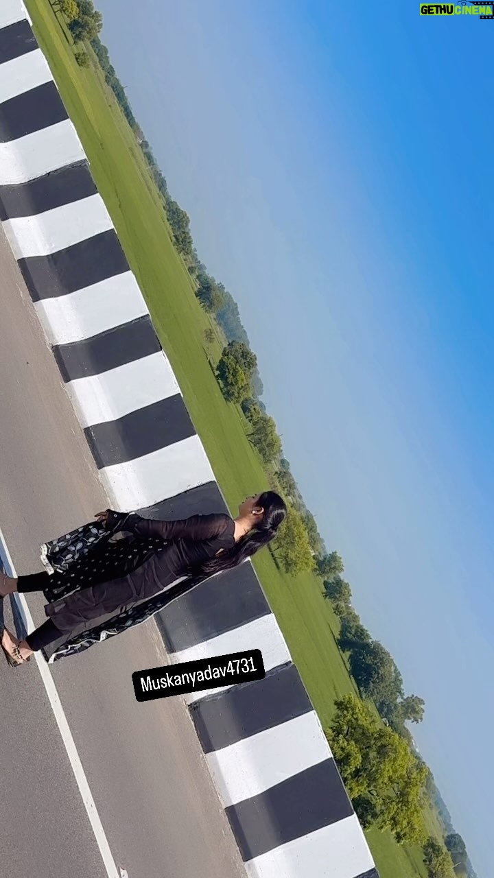 Muskan Yadav - 16.5K Likes - Black Lover š¤Ganga Brand Suit From @muskanyadavofficial01