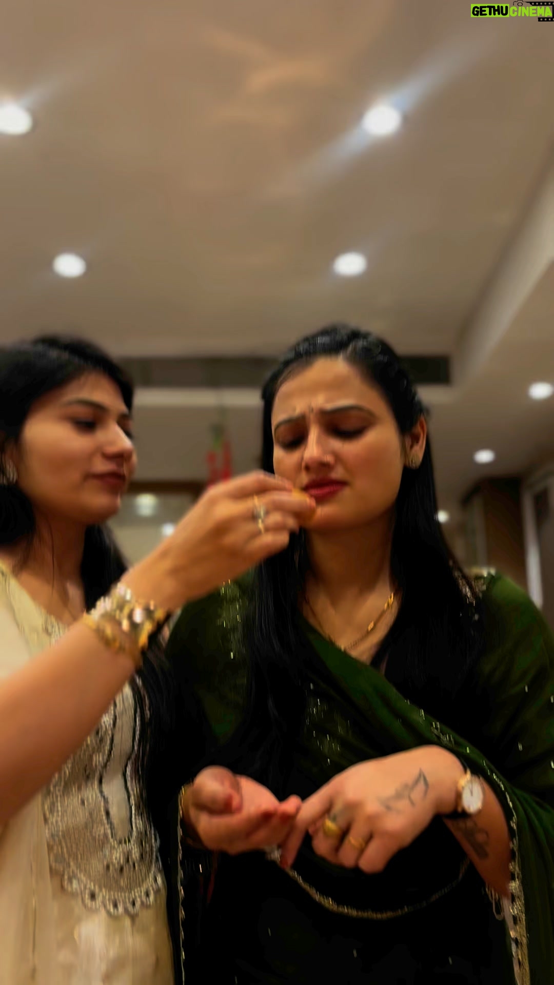 Muskan Yadav - 10.5K Likes - Ye pagal h or iska dimag khrab h š¤Ŗš¤Ŗš¤Ŗš¤Ŗ