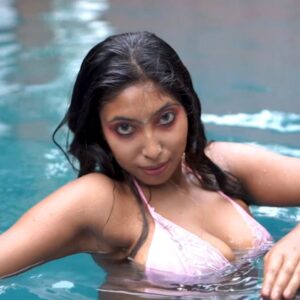 Neelam Singha Instagram - Make me hot 🔥
#mdentertainment  production house 
Producer @manishde_official 
Casting Director @sagarthapa0010