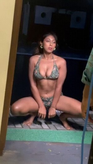 Neelam Singha Instagram - Ladki bindassd hu 😉
#bikini #bold
#mdentertainment
@manishde_official