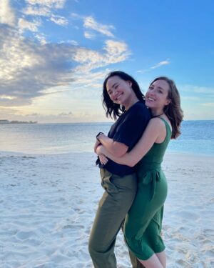 Niki Ang Instagram - 7 years. When I asked her this morning if she liked being married to me she said “no ragrets.” It just keeps getting better. I love you @kelsiejod 💕⚡️ 

And as always, happy birthday Beyoncé!