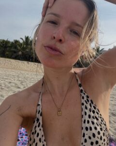 Actress Nikki King HD Photos and Wallpapers February 2025