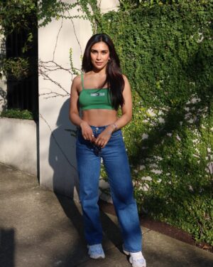 Nityaami Shirke Instagram - Luck is a lady 🍀🪬

@tommyhilfiger