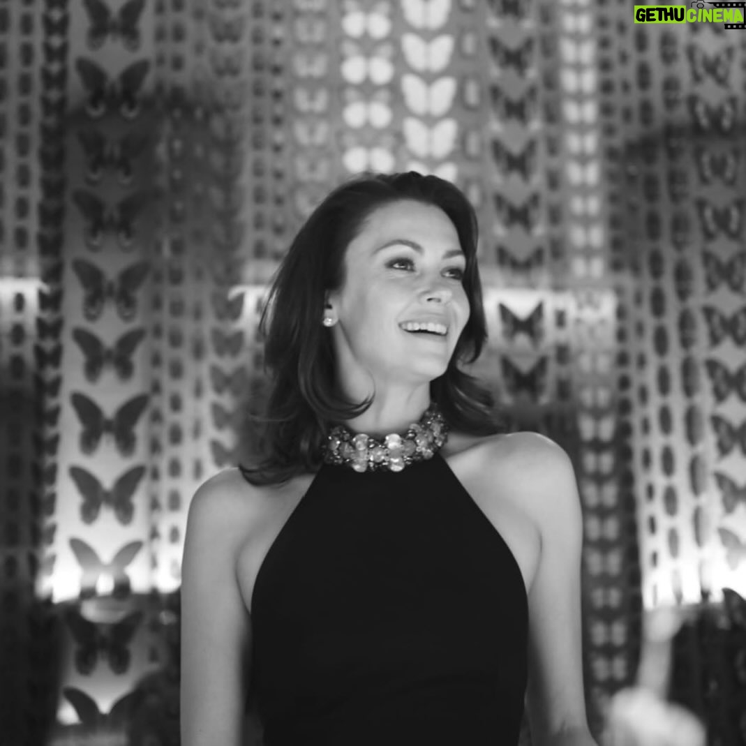 Olga Fonda - 1.1K Likes - “Feeling those sweet little flutters that make everything more magical 🦋💫 #ButterfliesInMyBelly #AllTheFeels #MagicInTheMoment”