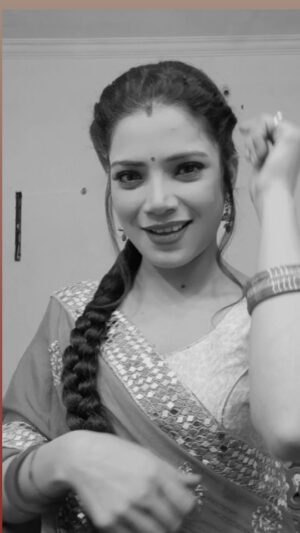 Palak Singh Instagram - 🖤.
.

.
.
.
.
.#qala #reelit #reelvideo #reelinstagram #reelkarofeelkaro #reelsinsta #reelsviral #reelsforyou #palaksingh #palaksinghofficial #instapost #instgram #instgramfilters #instafam