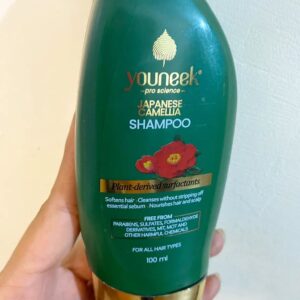 Palak Singh Instagram - Guys I just got this amazing gift hamper which consists of three products:
1) YouNeek Pro Science's Japanese Camellia Shampoo made with the natural extracts of Japanese Camellia flower which is helps restore moisture, prevents hairfall, makes hair strong and shiny, it reduces frizz, repairs dry hair made with no harmful chemicals and is totally natural.

2) YouNeek Pro Science's Australian Kakadu Plum Body Wash which is also made from natural extracts of Australian Kakadu Plum which provides Blue Light Protection, Reduces Signs of Ageing, Tighten Pores and is ideally designed for Indian Skin type! (It helps me keep my skin glow and prevent from harmful UV Rays).

3) YouNeek Pro Science's Australian Kakadu Plum Face Scrub made with natural extracts of Australian Kakadu Plum which is a rich source of Vitamin C, and boosts collagen production and improves skin radiance. (This is a must try!!).

Guys these products are a must try and are easily available on all online platforms including Amazon/Flipkart and there offical website, links for which are provided below! 
I'm a new user of these products but it's results are just wonderful!
 Thank you @dayvvvv & @youneekproscience for sending this amazing gift hamper!

Amazon: https://www.amazon.in/YOUNEEK-Pro-Science-Australian-Youthful/dp/B09Z7X1C91

Flipkart: https://www.flipkart.com/youneek-pro-science-japanese-camellia-shampoo-300-ml/p/itmf8b4f4fd8c86c

YouNeek Pro Science's official website: www.youneekproscience.com