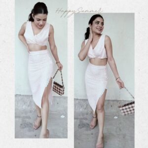 Palak Singh Instagram - Effortless comfort and style.

Happy summer with the Gingham set.

#gingham #set #instagram #instapost #comfy #style #fashion #outfit #slay