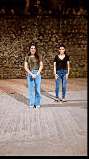 Palak Singh Instagram - This was fun 🤣🤭
.
.

.
.
#trend #sister #dancereels #dancerforlife #reelvideo #reelit #reelsinstagram #reelsviral #reelsviral
