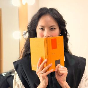 Park Ji-yoon Instagram - 오랜만에 일하려면 #일의감각 이 필요하다..^^;